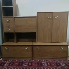 горка мебельная, шифоньер