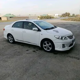Toyota Corolla 2013