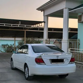 Toyota Camry 2005