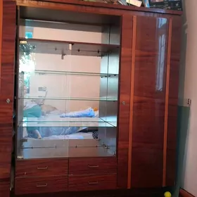 большой шкаф