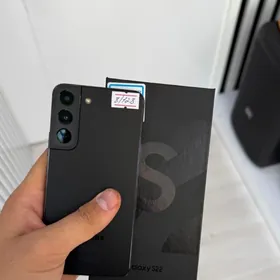 SAMSUNG S22