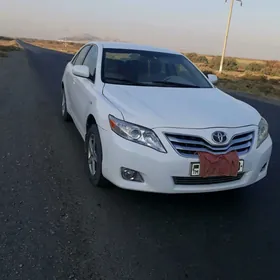 Toyota Camry 2010