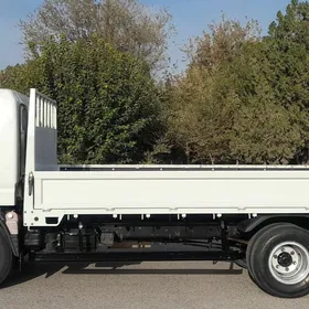 Mitsubishi Canter 2013
