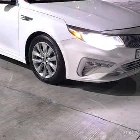 Kia Optima 2017