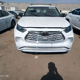 Toyota Highlander 2020