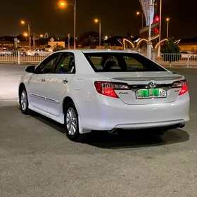 Toyota Camry 2013