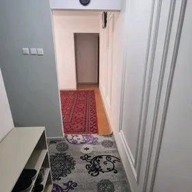 Satlyk jaý 11Mikraýon 3komnat