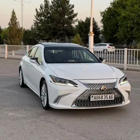 Lexus ES 350 2019