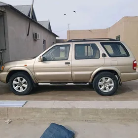 Nissan Pathfinder 2001