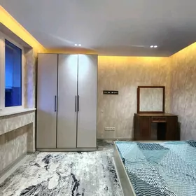 5 МКР, 3/2 ЭТАЖ, 2 КОМНАТНАЯ