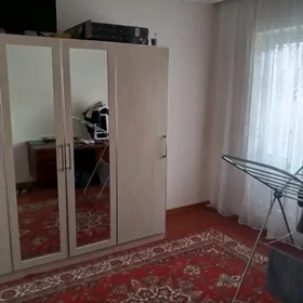 МИР 3, 9/2 ЭТАЖ, 3 КОМНАТНАЯ