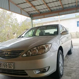 Toyota Camry 2005