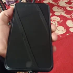 Apple 7+