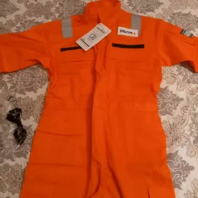 спец одежда.Ботинки