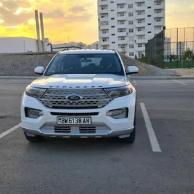 Ford Explorer 2022
