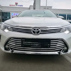 Toyota Camry 2015