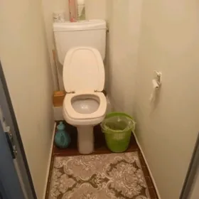 komnat berjek