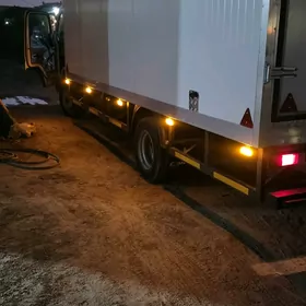 Mitsubishi Fuso 2024
