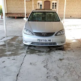 Toyota Camry 2004