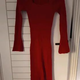 шерстяные платья