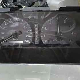 AVALON 1999 YANYAN PIRBOR