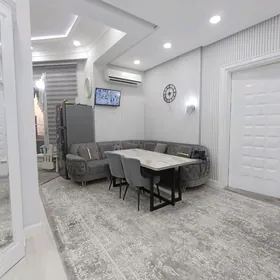 ЛЕНИНА! 2ком-100м²!