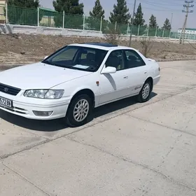 Toyota Camry 1998