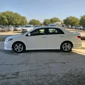 Toyota Corolla 2012