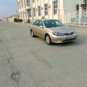 Toyota Camry 2003