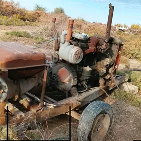 MTZ T-28 1990