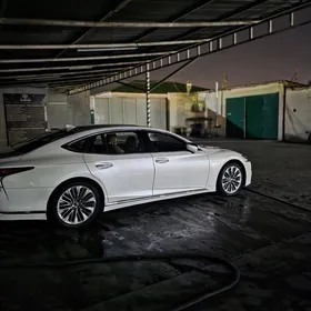 Lexus LS 500 2020