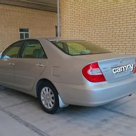 Toyota Camry 2004