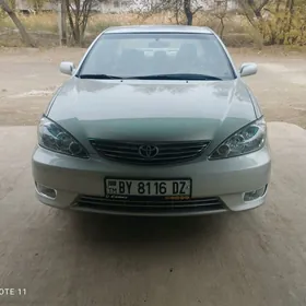 Toyota Camry 2005
