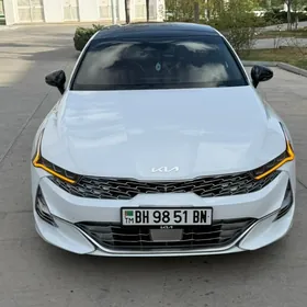 Kia K5 2021