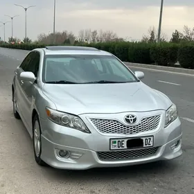 Toyota Camry 2011