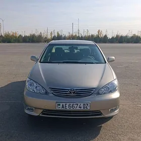 Toyota Camry 2005