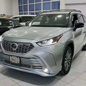 Toyota Highlander 2023