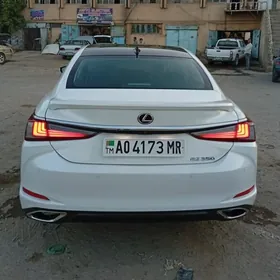 Lexus ES 350 2019