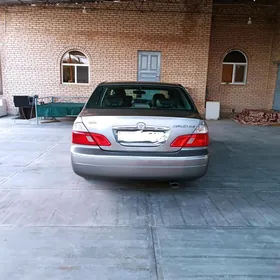 Toyota Avalon 2004