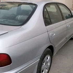 Toyota Carina 1996
