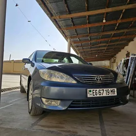 Toyota Camry 2005