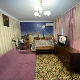 10-МКР АЙТАКОВА 5ком 105кв'м