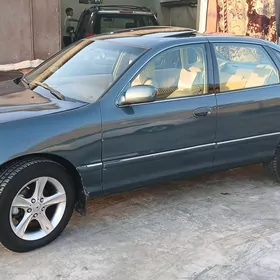 Toyota Avalon 2000