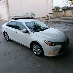 Toyota Camry 2017