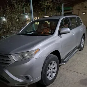 Toyota Highlander 2011