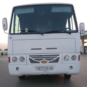 Mitsubishi Rosa 2005