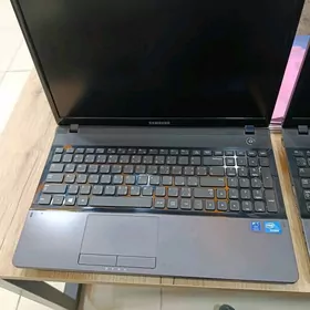 Ноутбук Samsung