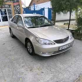 Toyota Camry 2003