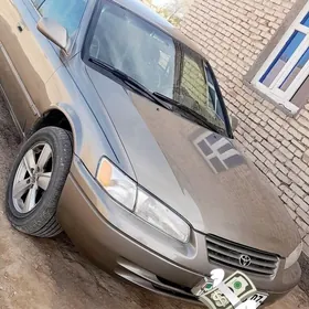 Toyota Camry 1997