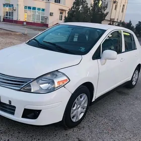 Nissan Versa 2010